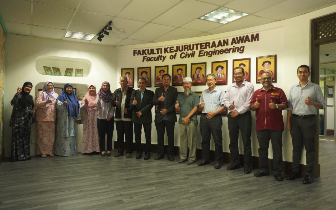 Kunjungan Santai Ahli Panel Penasihat Industri ke FKA